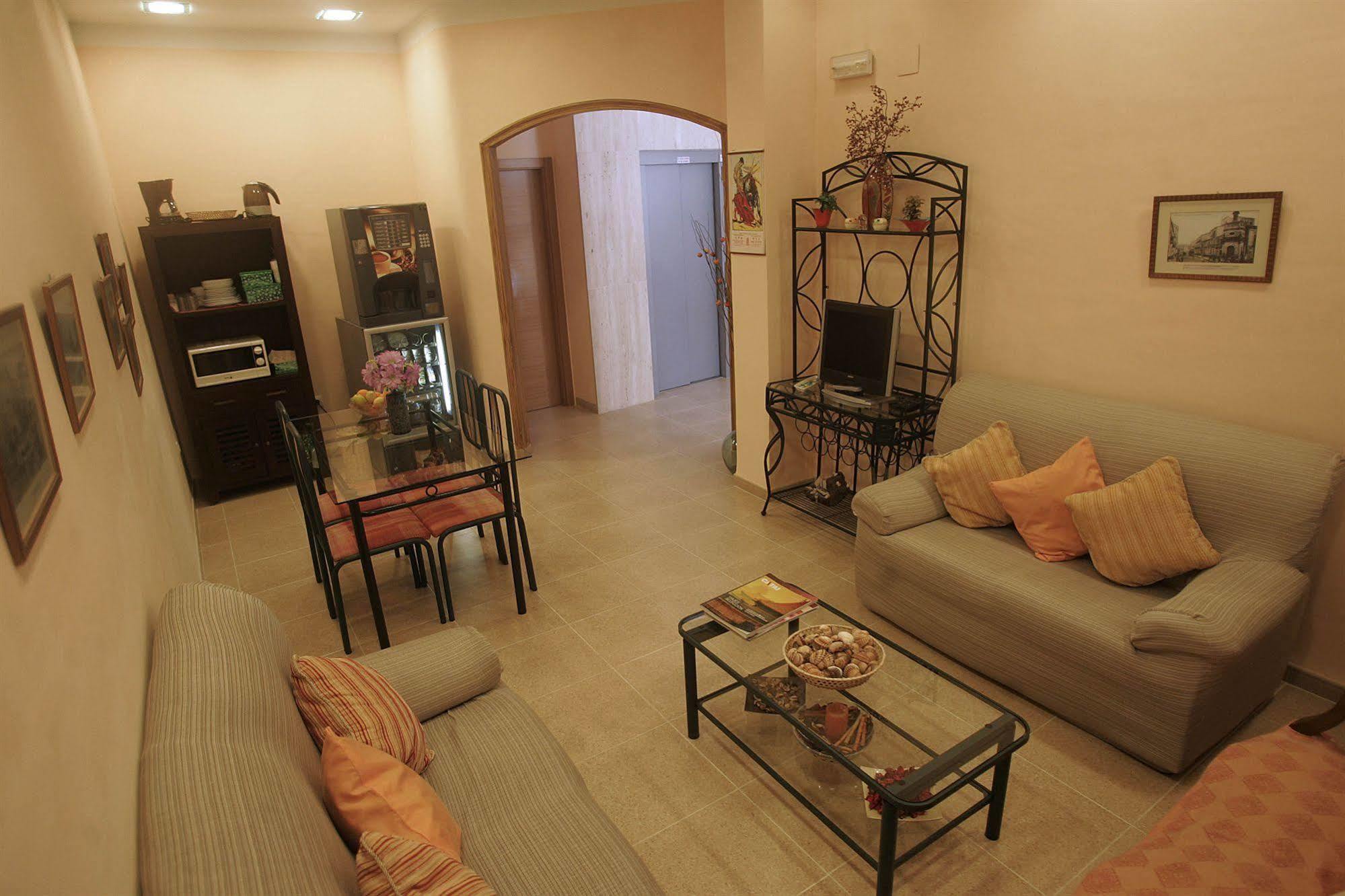Hotel Goartin Malaga Zewnętrze zdjęcie
