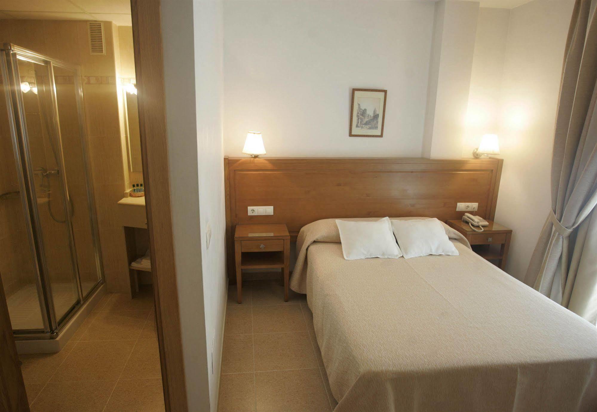 Hotel Goartin Malaga Zewnętrze zdjęcie